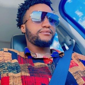 Meet your Posher, Bryan andy